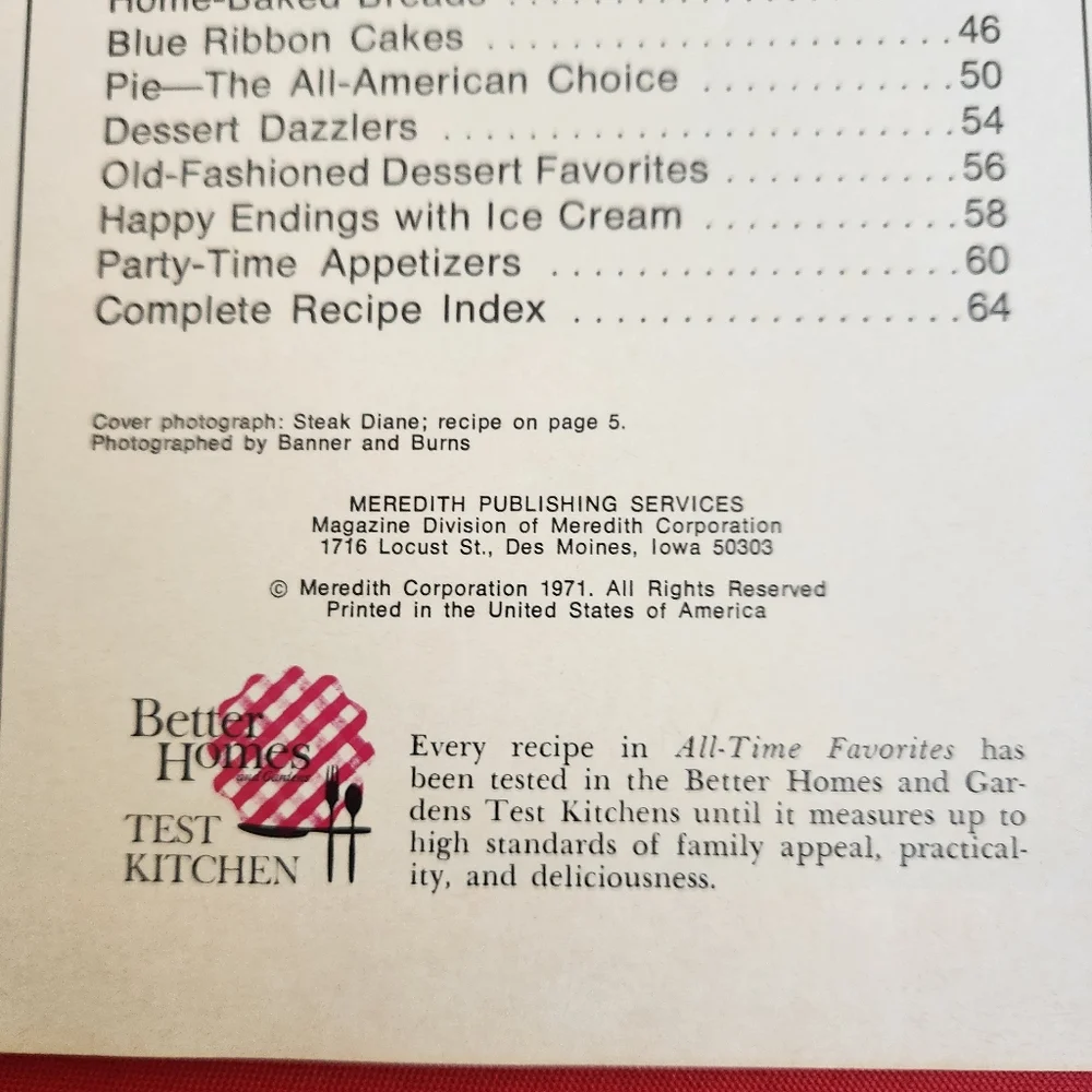 Better Homes and Gardens All-Time Favorites Cookbook - Red Cover